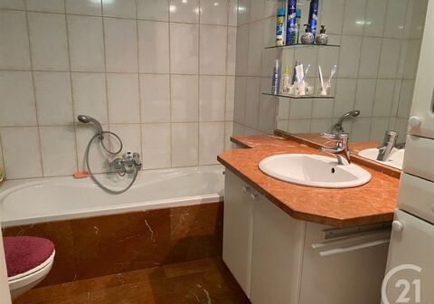 Appartement te koop in Putte