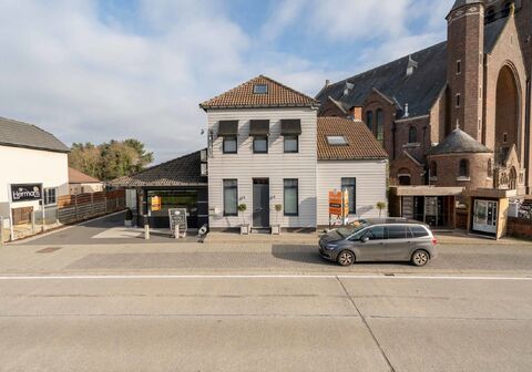 Gebouw voor gemengd gebruik te koop in Heist-op-den-Berg Schriek