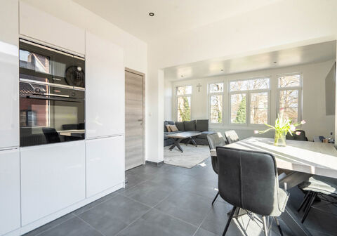 Gebouw voor gemengd gebruik te koop in Mechelen