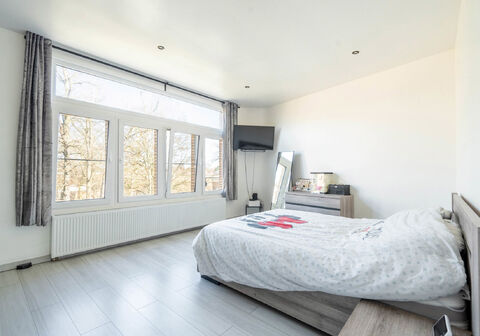 Gebouw voor gemengd gebruik te koop in Mechelen