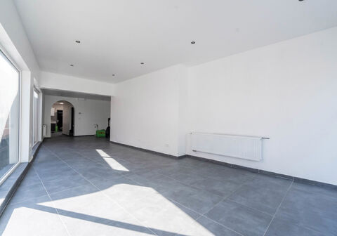 Gebouw voor gemengd gebruik te koop in Mechelen