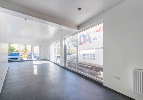 Gebouw voor gemengd gebruik te koop in Mechelen