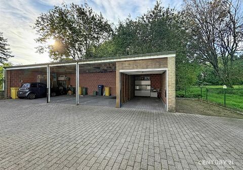 Gelijkvloerse verd. + tuin te koop in HEIST-OP-DEN-BERG