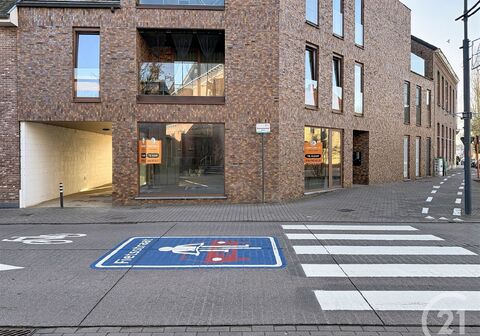 Handelsruimte te koop in Baal