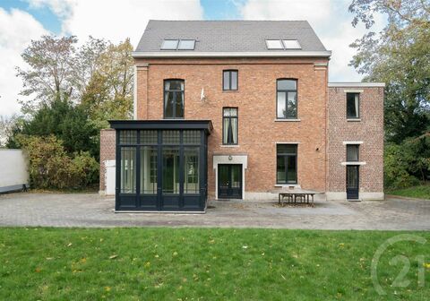 Herenhuis te koop in Machelen