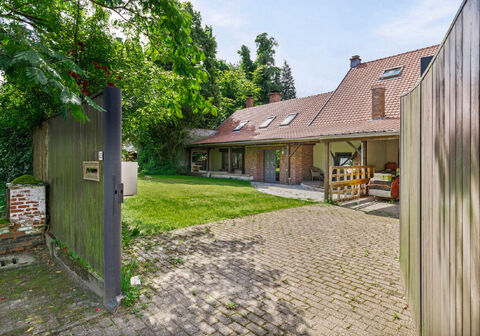 Hoeve te koop in Begijnendijk Betekom