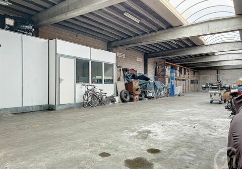 Huis - Vrij beroep te koop in HEIST-OP-DEN-BERG