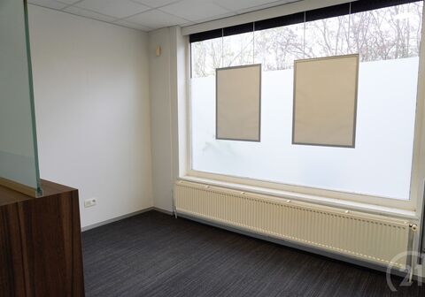 Opbrengsteigendom te koop in Mortsel