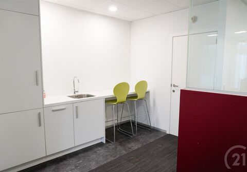 Opbrengsteigendom te koop in Mortsel