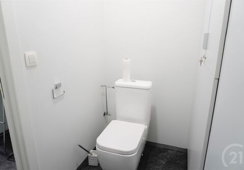 Opbrengsteigendom te koop in Mortsel