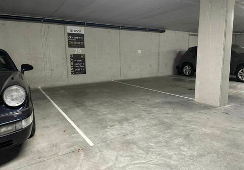 Staanplaats - binnen te koop in Haacht