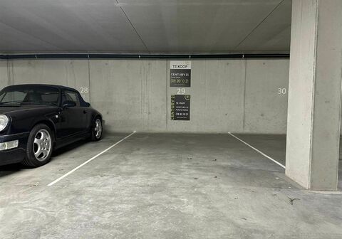 Staanplaats - binnen te koop in Haacht