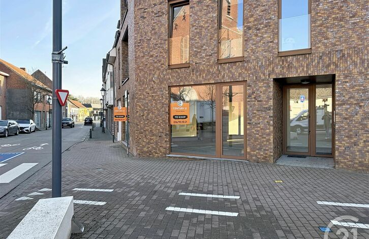 Handelsruimte te koop in Baal